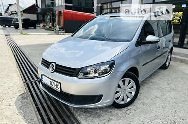 Минивэн Volkswagen Touran 2012 в Тячеве