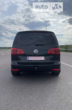 Минивэн Volkswagen Touran 2013 в Дубно