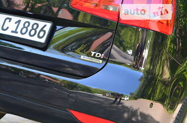 Минивэн Volkswagen Touran 2012 в Дрогобыче