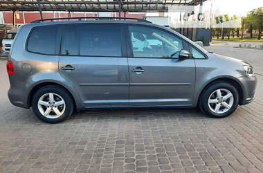 Минивэн Volkswagen Touran 2011 в Кривом Роге