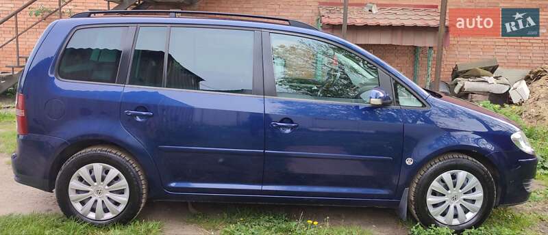 Мінівен Volkswagen Touran 2007 в Самборі