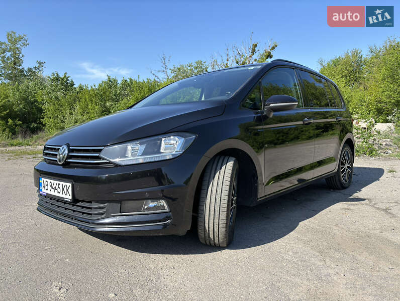 Микровэн Volkswagen Touran 2019 в Виннице