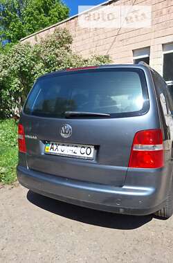 Минивэн Volkswagen Touran 2005 в Харькове