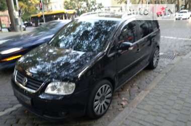 Минивэн Volkswagen Touran 2006 в Одессе