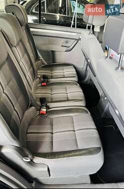 Минивэн Volkswagen Touran 2012 в 