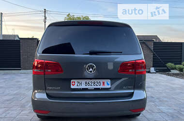 Минивэн Volkswagen Touran 2014 в Луцке