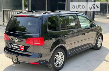 Минивэн Volkswagen Touran 2011 в Киеве