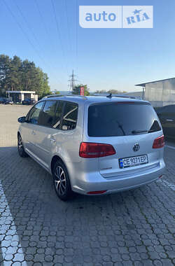 Минивэн Volkswagen Touran 2012 в Черновцах