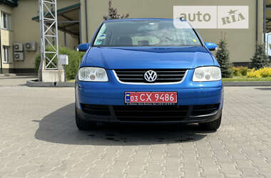Мінівен Volkswagen Touran 2004 в Луцьку