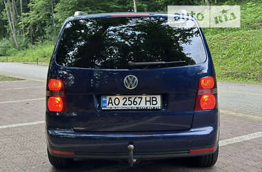 Минивэн Volkswagen Touran 2007 в Сваляве