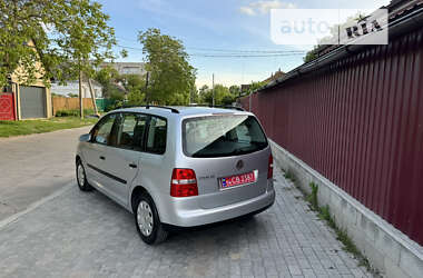 Минивэн Volkswagen Touran 2004 в Звенигородке