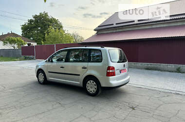 Минивэн Volkswagen Touran 2004 в Звенигородке