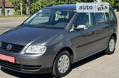 Минивэн Volkswagen Touran 2004 в Вознесенске