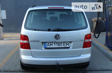 Минивэн Volkswagen Touran 2006 в Житомире