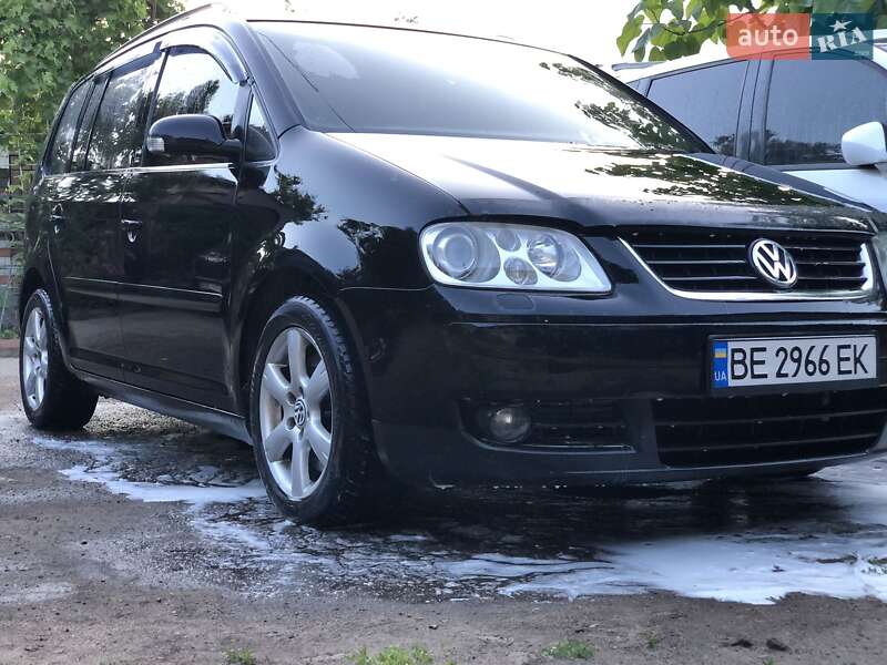 Volkswagen Touran 2006