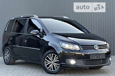 Минивэн Volkswagen Touran 2011 в Сарнах