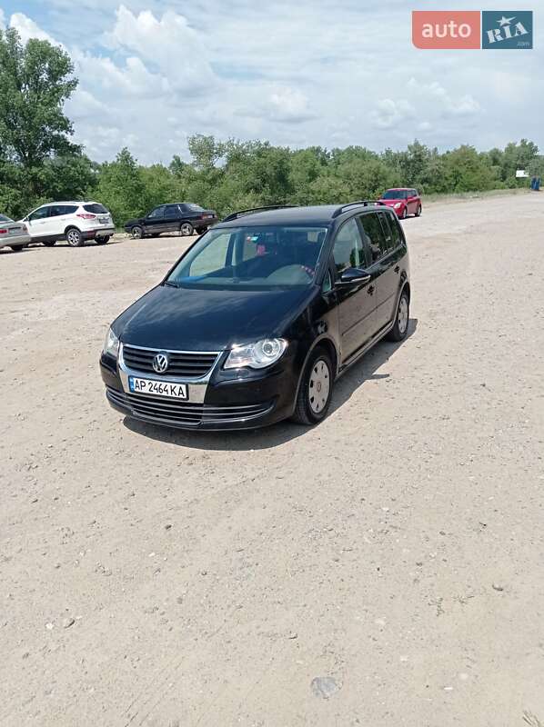 Volkswagen Touran 2010