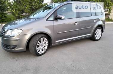 Мінівен Volkswagen Touran 2008 в Білій Церкві