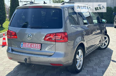 Мінівен Volkswagen Touran 2011 в Сарнах