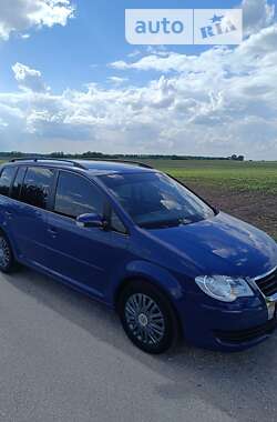 Минивэн Volkswagen Touran 2007 в Лановцах