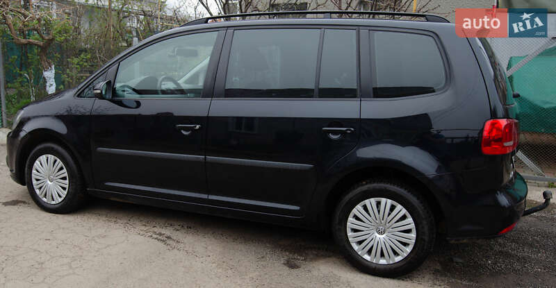 Мінівен Volkswagen Touran 2014 в Одесі