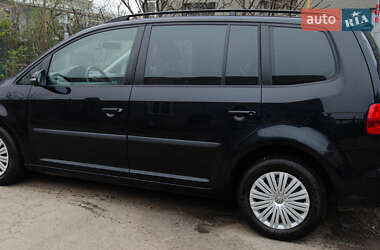 Минивэн Volkswagen Touran 2014 в Одессе