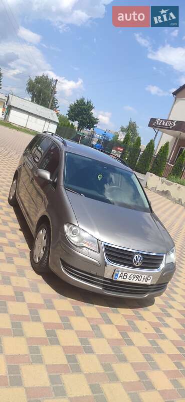 Volkswagen Touran 2009