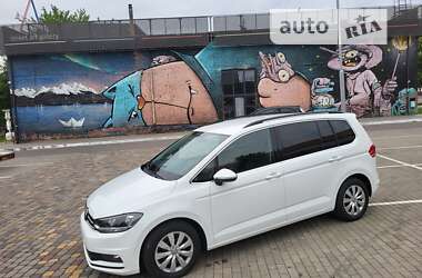 Микровэн Volkswagen Touran 2019 в Луцке