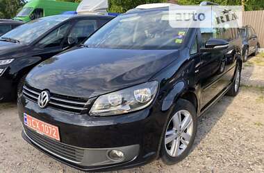 Микровэн Volkswagen Touran 2013 в Нововолынске