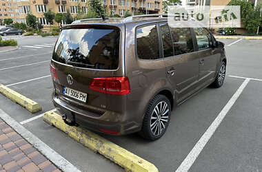 Мінівен Volkswagen Touran 2012 в Вишневому