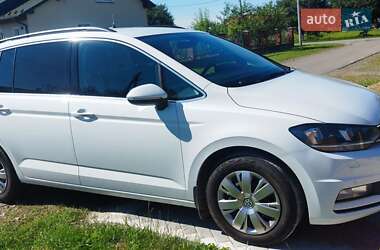 Мікровен Volkswagen Touran 2016 в 