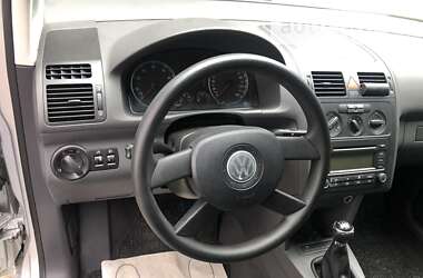 Минивэн Volkswagen Touran 2005 в Калуше