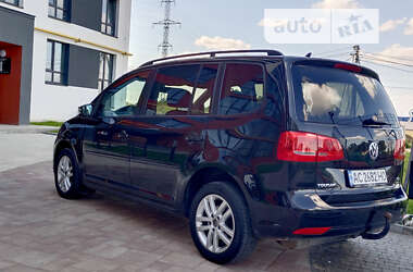 Мінівен Volkswagen Touran 2012 в Луцьку