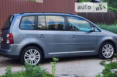 Минивэн Volkswagen Touran 2007 в Полтаве