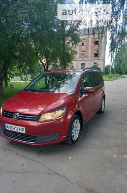 Мінівен Volkswagen Touran 2010 в Ємільчиному