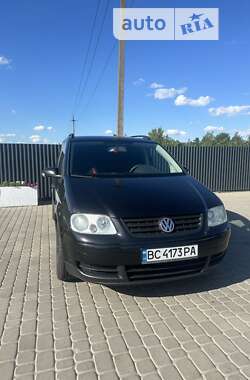 Минивэн Volkswagen Touran 2005 в Великих Мостах