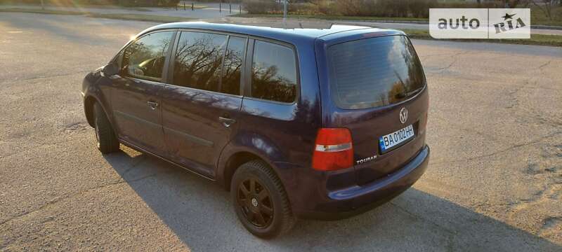 Volkswagen Touran 2003