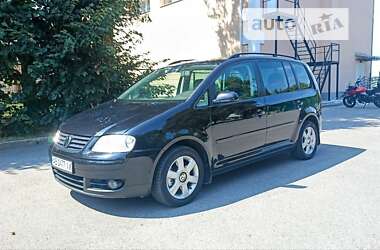 Минивэн Volkswagen Touran 2006 в Виннице