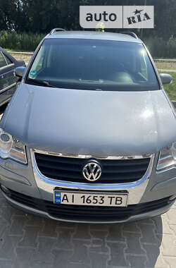 Минивэн Volkswagen Touran 2008 в Броварах