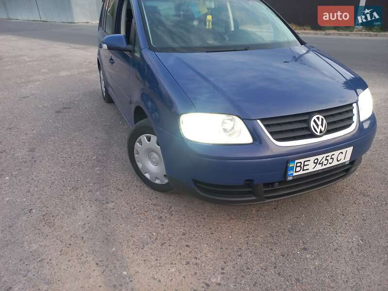 Минивэн Volkswagen Touran 2005 в Николаеве фото 7 Минивэн Volkswagen Touran 2005 в Николаеве