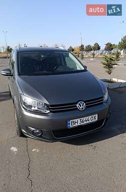 Мінівен Volkswagen Touran 2011 в Одесі