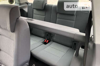 Минивэн Volkswagen Touran 2005 в Луцке