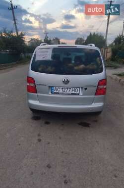 Мінівен Volkswagen Touran 2003 в Бару