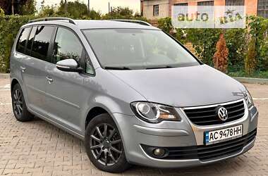 Мінівен Volkswagen Touran 2010 в Торчині