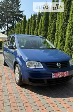 Минивэн Volkswagen Touran 2005 в Вознесенске