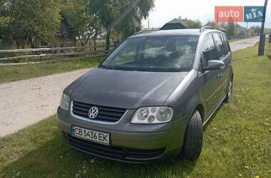 Минивэн Volkswagen Touran 2006 в Чернигове