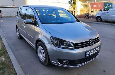 Мінівен Volkswagen Touran 2011 в Дніпрі