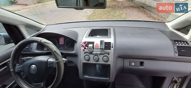 Мінівен Volkswagen Touran 2008 в Коростені