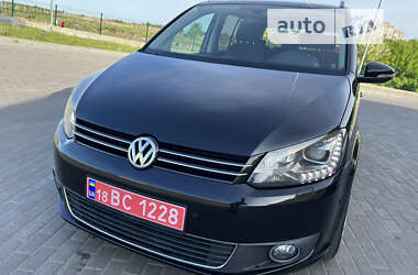 Минивэн Volkswagen Touran 2011 в Ровно