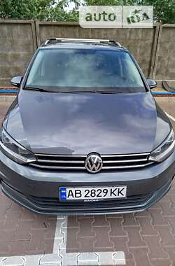 Микровэн Volkswagen Touran 2018 в Киеве